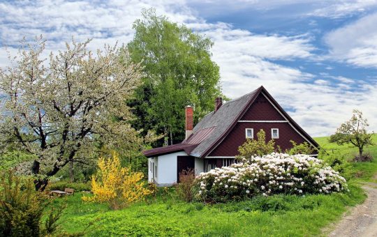 Acheter un salon de jardin en aluminium : voici les avantages