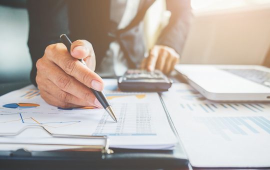 Les avantages de déléguer la comptabilité à un expert
