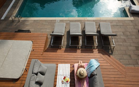 Pourquoi adopter le parquet bambou : une option élégante et durable