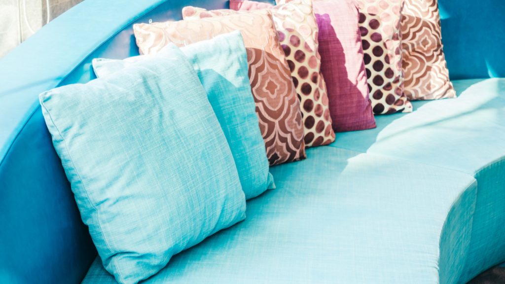 Coussins : comment choisir ceux qui sublimeront votre intérieur ?