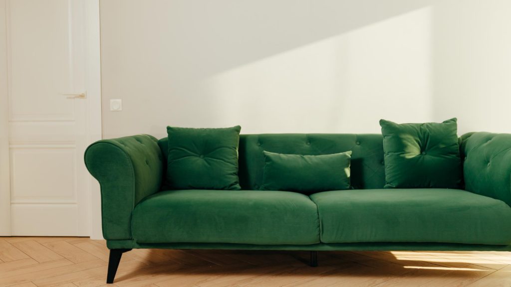 Les couleurs à la mode pour les canapés design