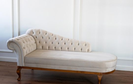 Redécouvrez la méridienne : le meuble incontournable pour un salon tendance