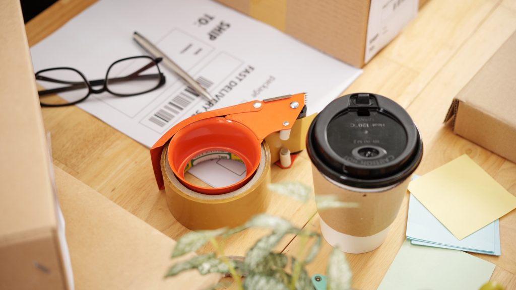 Pourquoi choisir des étiquettes autocollantes personnalisées pour votre entreprise ?