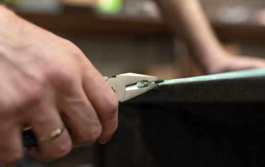 Pince à gaufrer personnalisée : le cachet en relief qui valorise vos documents